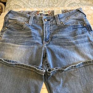 Ariat 32R boot cut